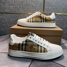 Burberry Low Shoes